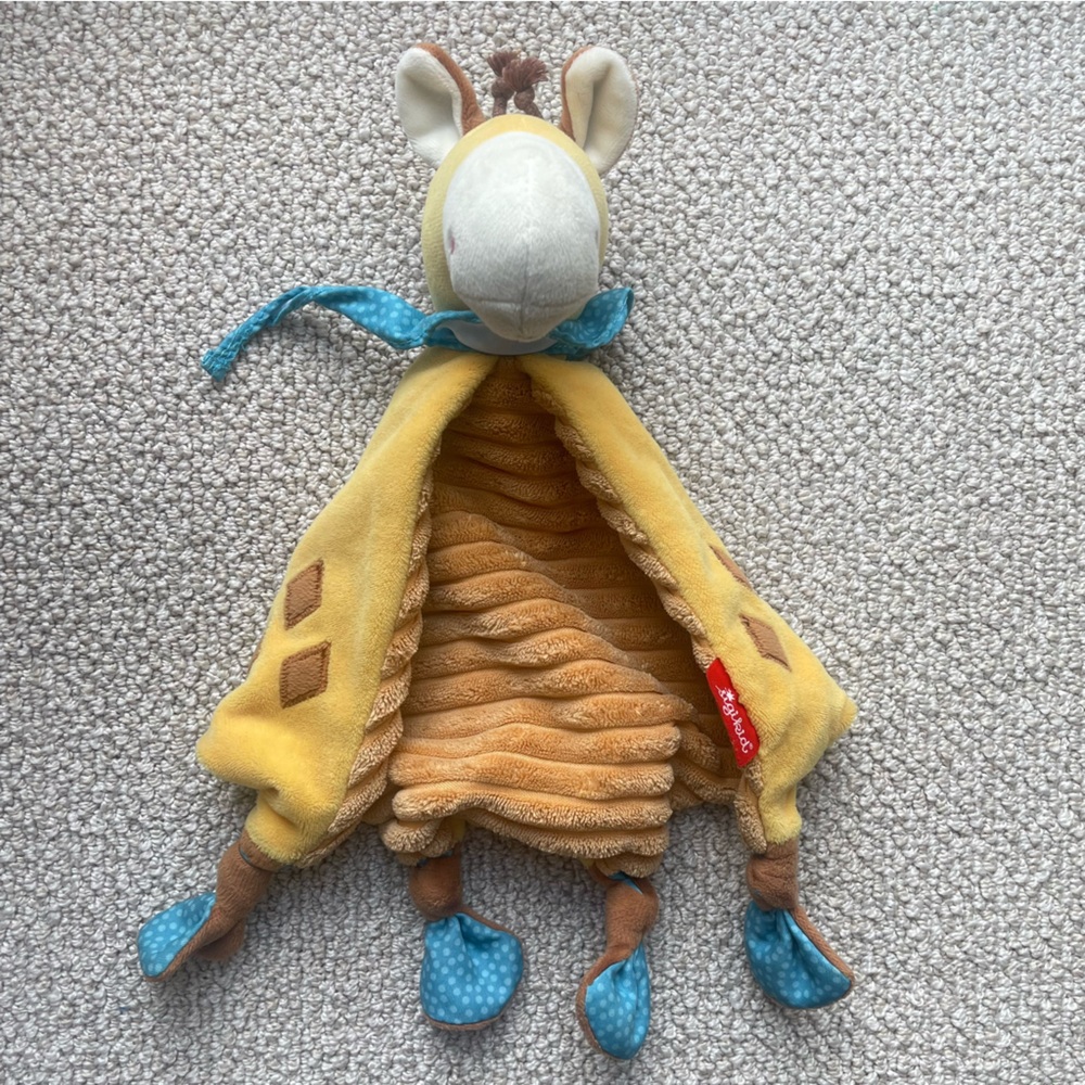 Sigikid Giraffe Lovey Blanket Plush Stuffed Animal Baby Toy Corduroy Yellow